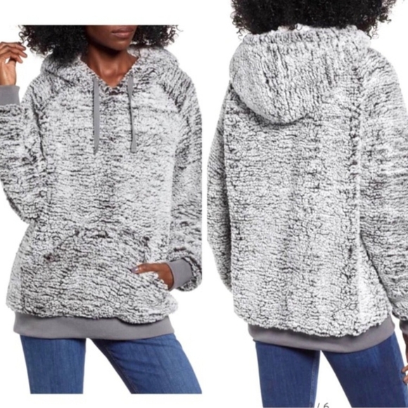 Thread & Supply Tops - Thread & Supply Sherpa NWT M